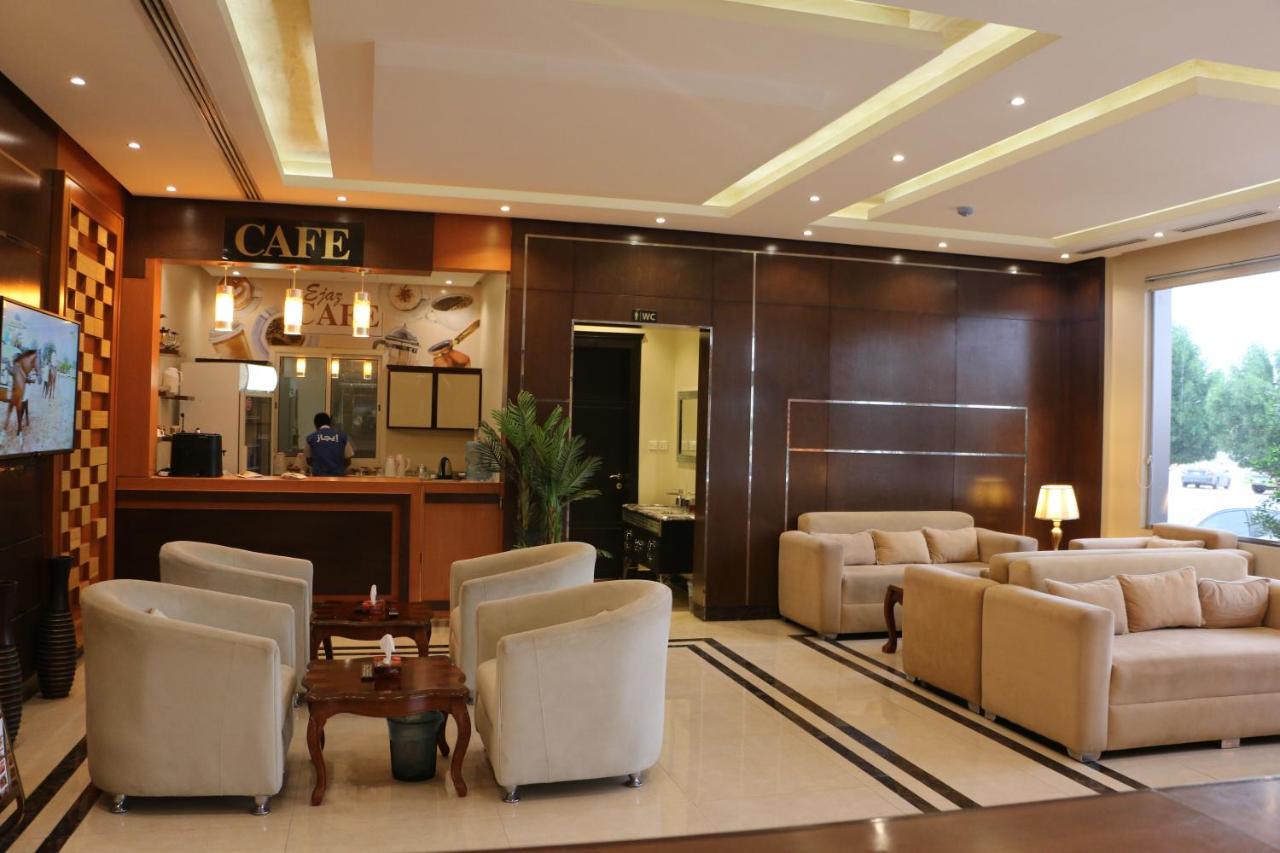 Ejaz Hotel Apartments Riad Exterior foto